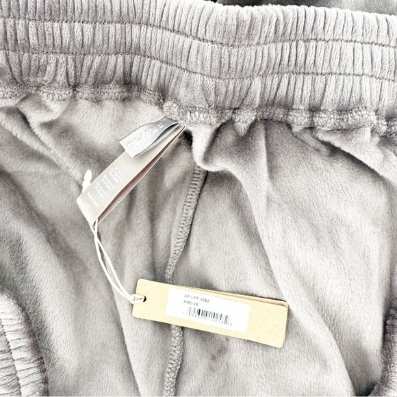 NWT SKIMS VELOUR Wide Leg PANTS Amethyst AP-LPT-0392 - Picture 7 of 9